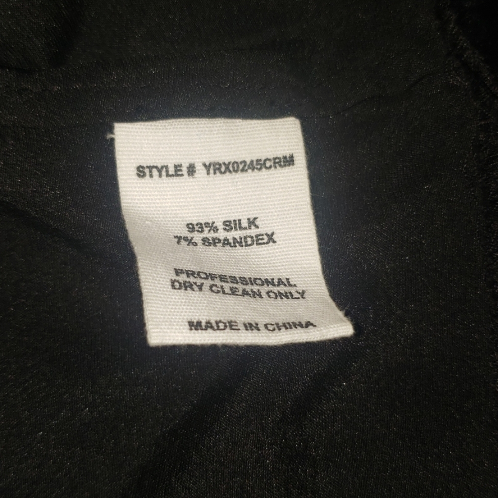 Dress - Picture 3 of 4